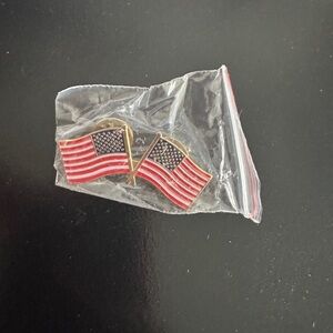 American Flag Lapel Pins